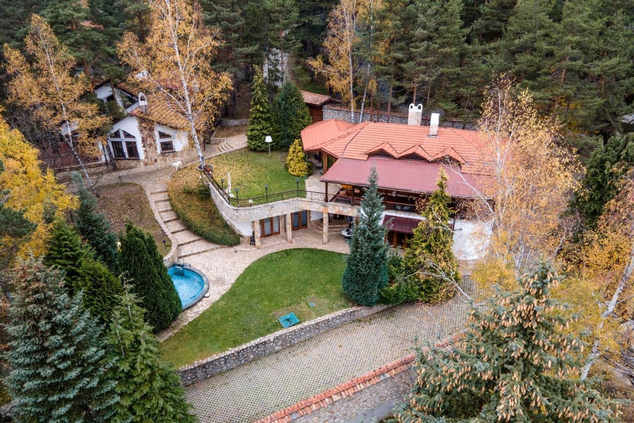 Villa Anna Luxury Lake Residence Shtarkelovo Gnezdo المظهر الخارجي الصورة